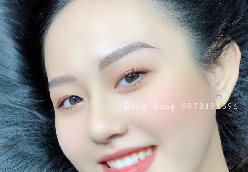 Điêu khắc chân mày tại Hóc Môn